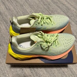 NWT ASICS Novablast 4 Paris - cool matcha/safety yellow - Women’s 7.5